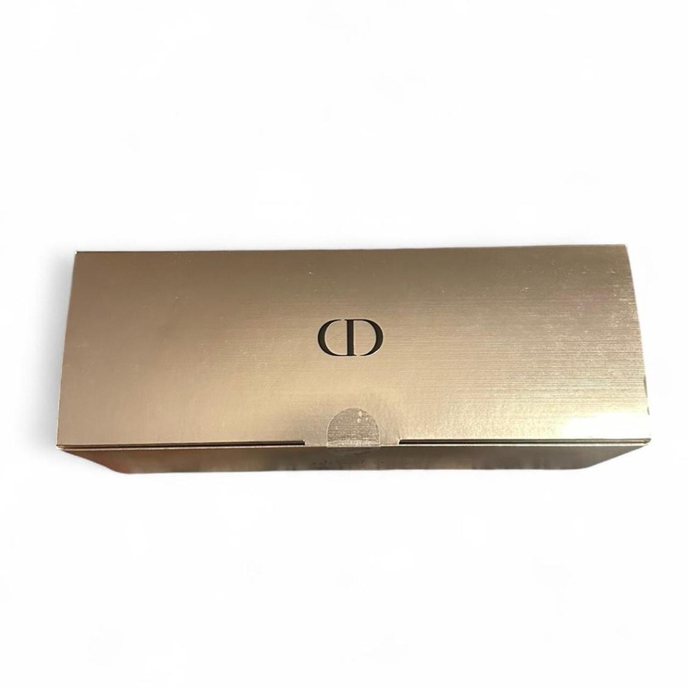 Dior Cotton Pads - Picture 4 of 4